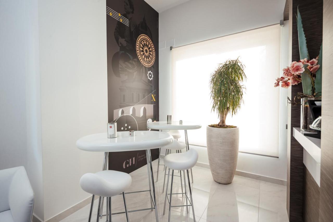 Grieco Business & Spa Hotel تشيرينيولا المظهر الخارجي الصورة